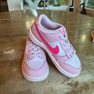 Nike Triple Pinks 9c